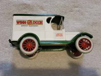 Dixie van